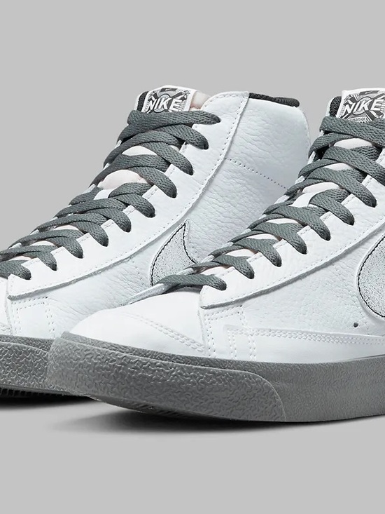 Nike Other - NIKE /// Men’s Blazer Mid ‘77 - 50 Years Of Hip Hop - Size 8